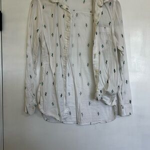 Old Navy White Cactus Long Sleeve Blouse